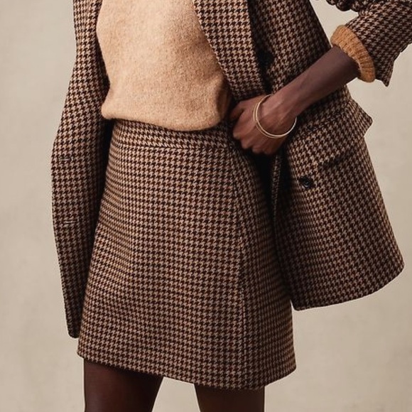 Celine Women’s Brown Dark Academia Skirt - Picture 1 of 7